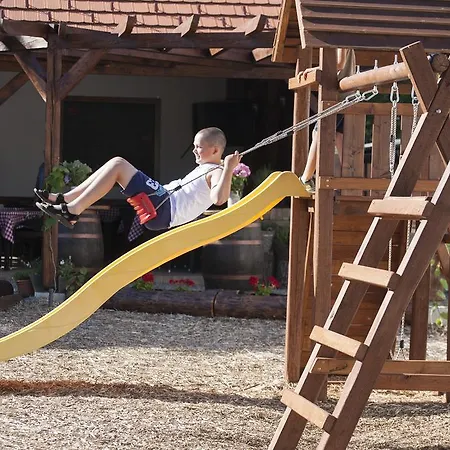 Vendégház Kassai 4*